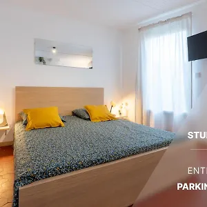 https://superbe-studio-cosy-et-calme.fr-provencehotel.com