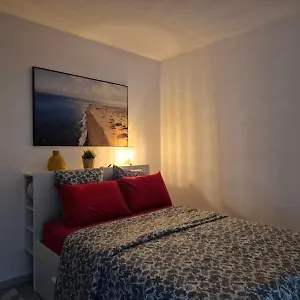 https://apt-le-carla-studio-2-personne.fr-provencehotel.com
