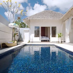 Kamuela , Seminyak (Bali) Indonesia